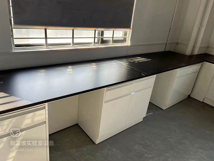 云南省实验室工作台厂家