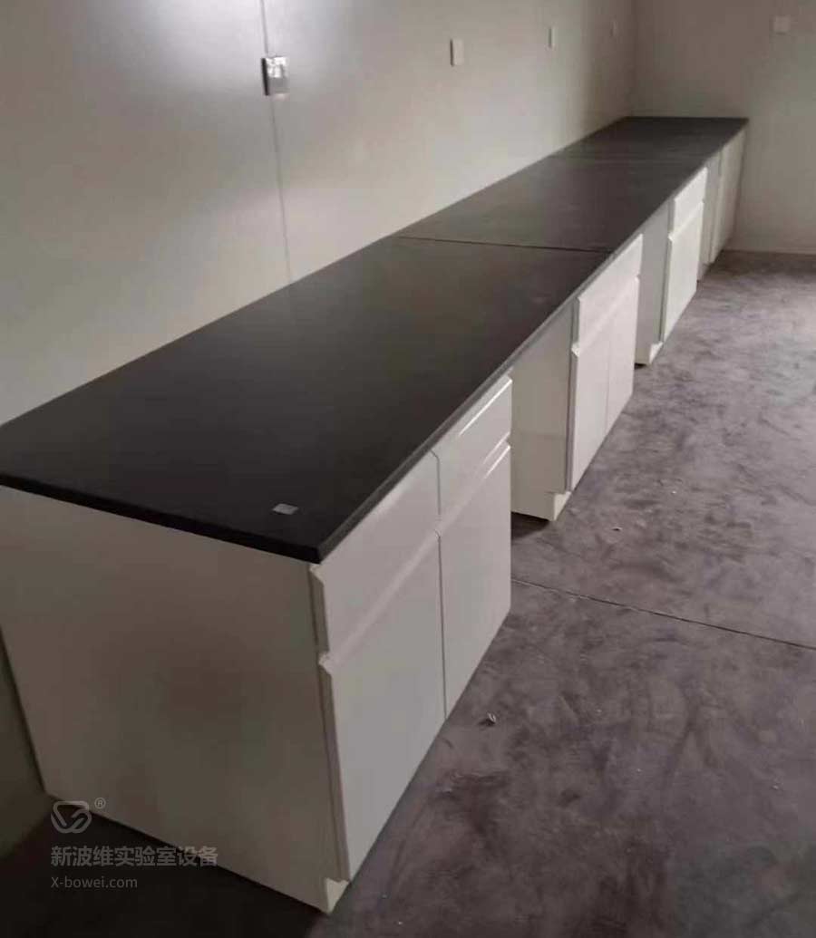 广西贵港市实验台安装案例