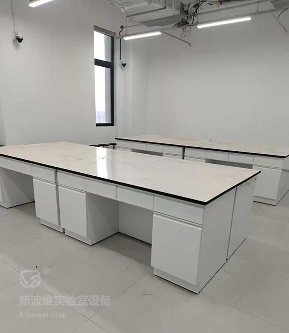 上海大学实验室工作台安装现场