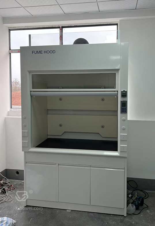 湖北荆门实验室工作台-通风处安装现场
