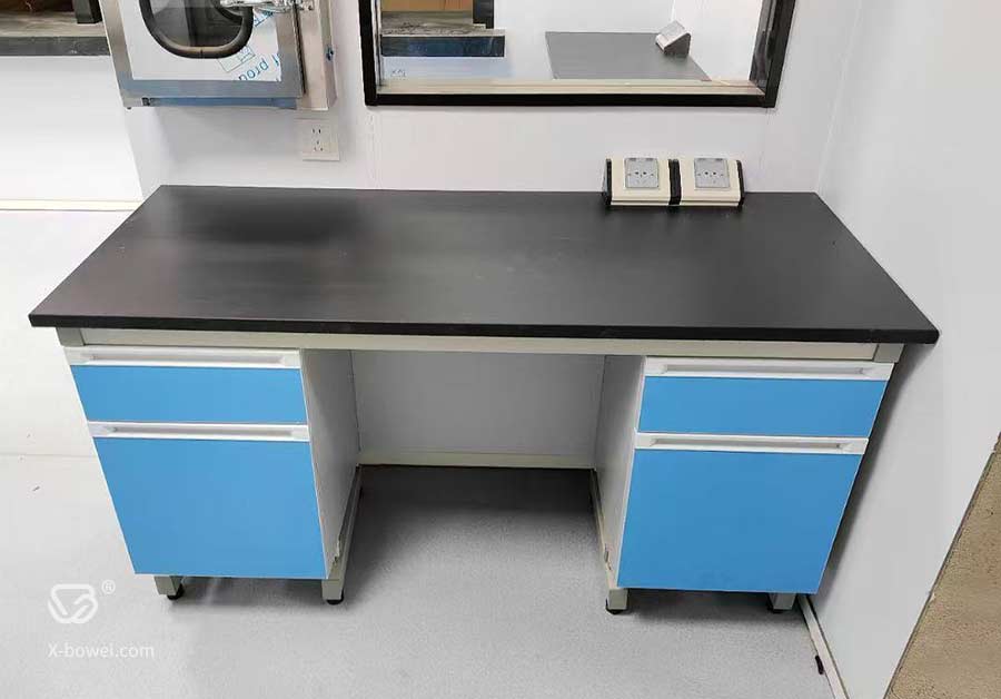 江苏省扬州医院实验室实验台安装现场