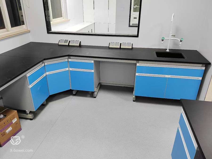 江苏扬州实验钢木实验桌