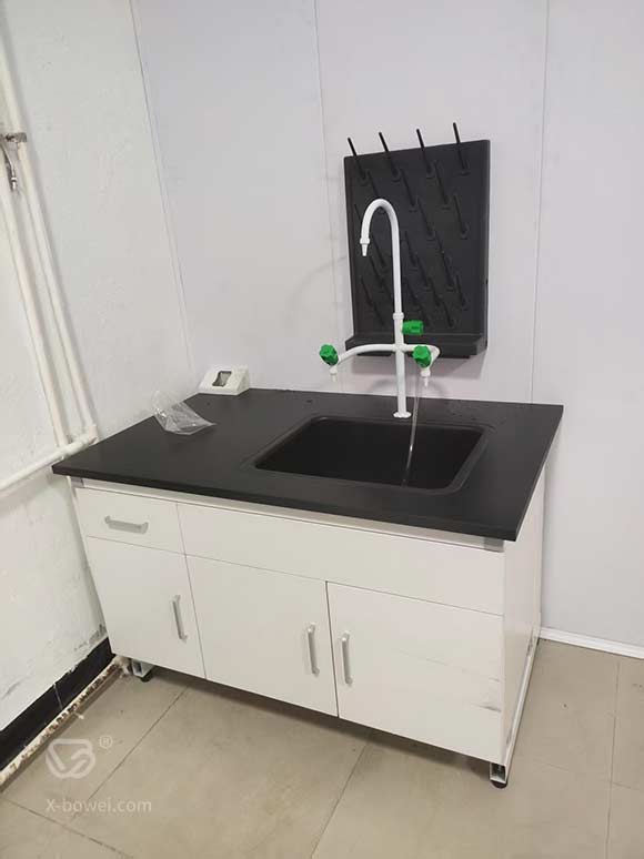 北京哪里有实验室化验台实验台厂家