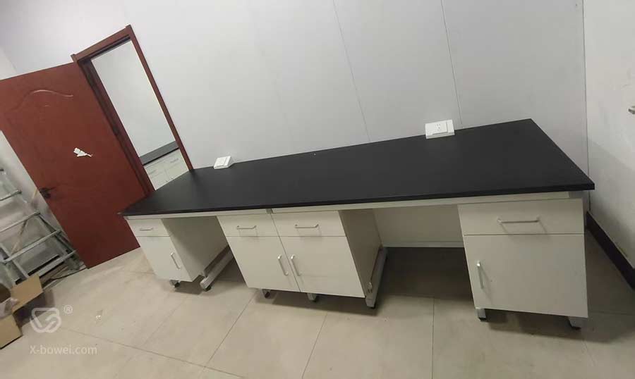 北京实验室工作台安装效果